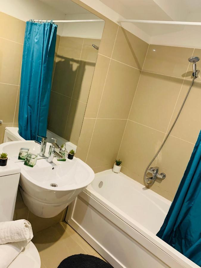 Seasons Apartments Брашов Екстер'єр фото