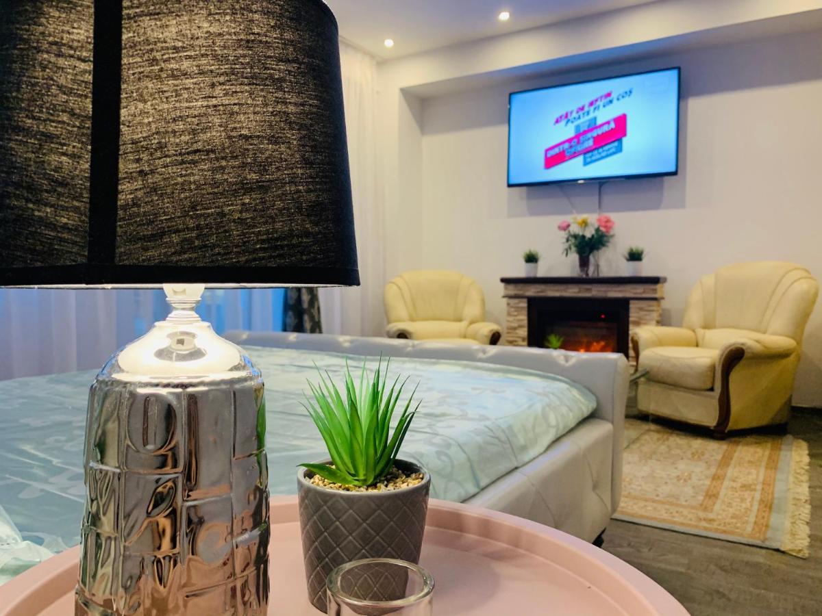 Seasons Apartments Брашов Екстер'єр фото