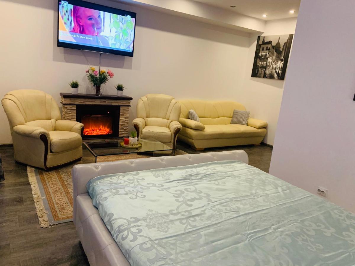 Seasons Apartments Брашов Екстер'єр фото